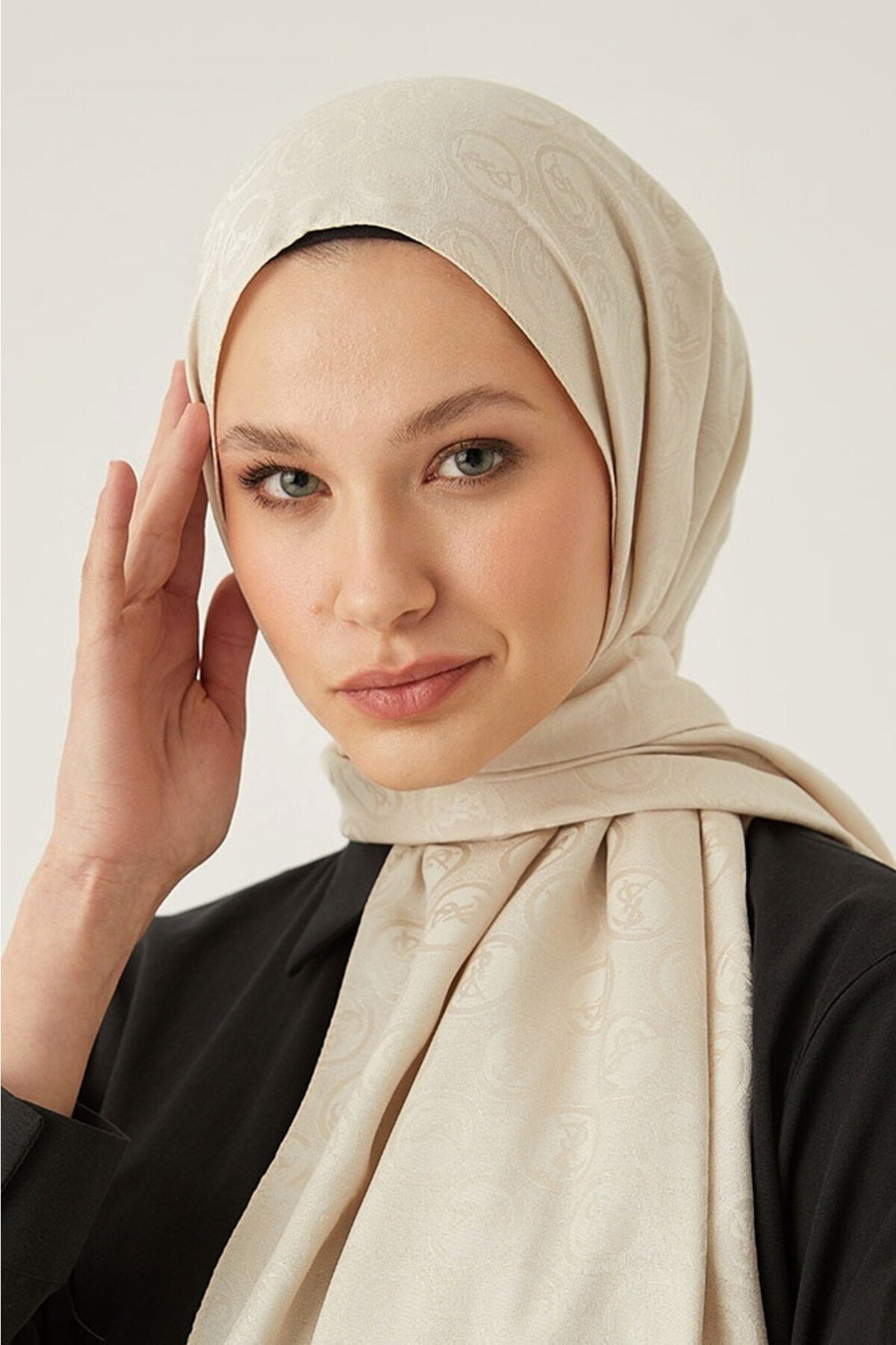 Silky 75X180 Head scarf