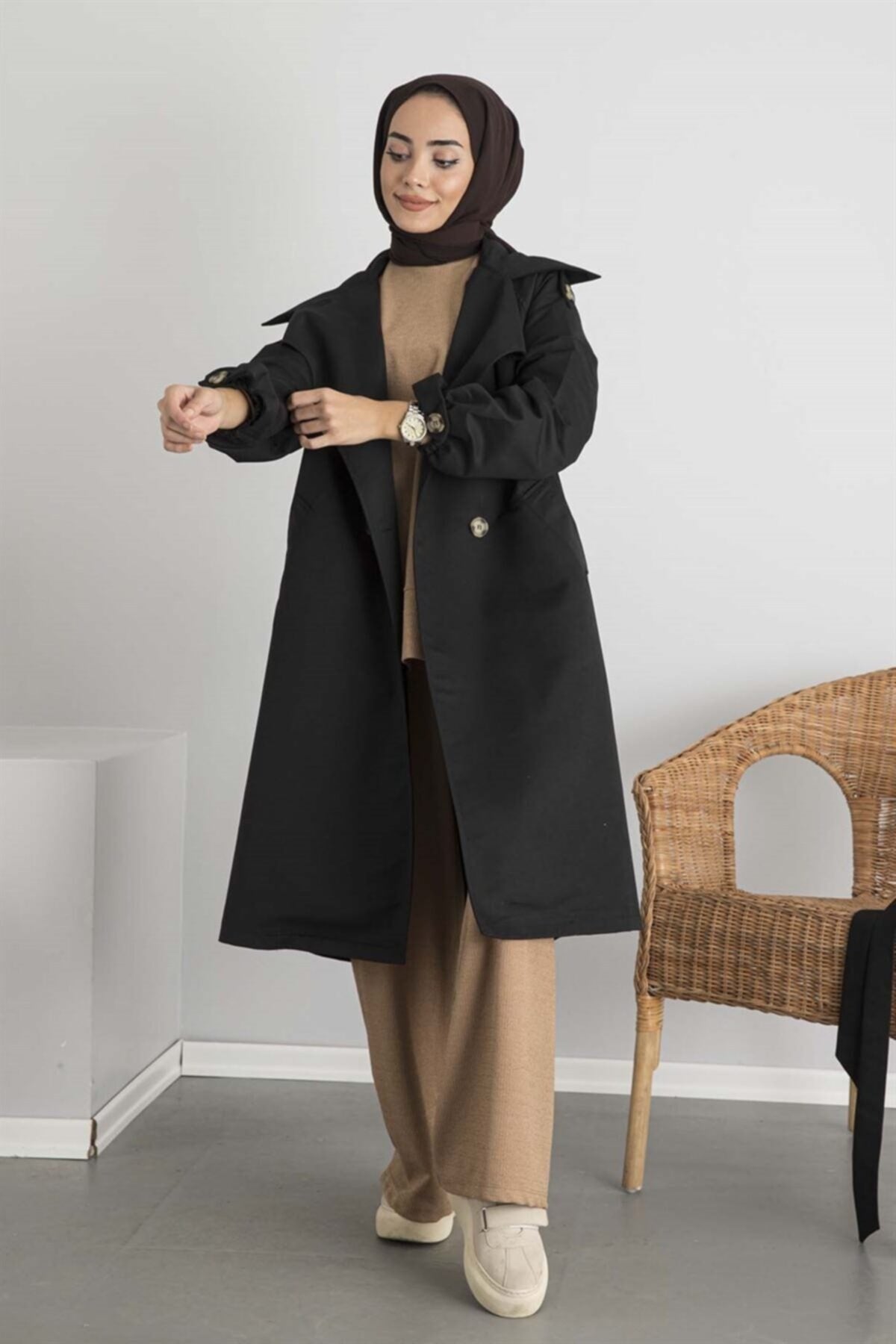 Black trench Coat