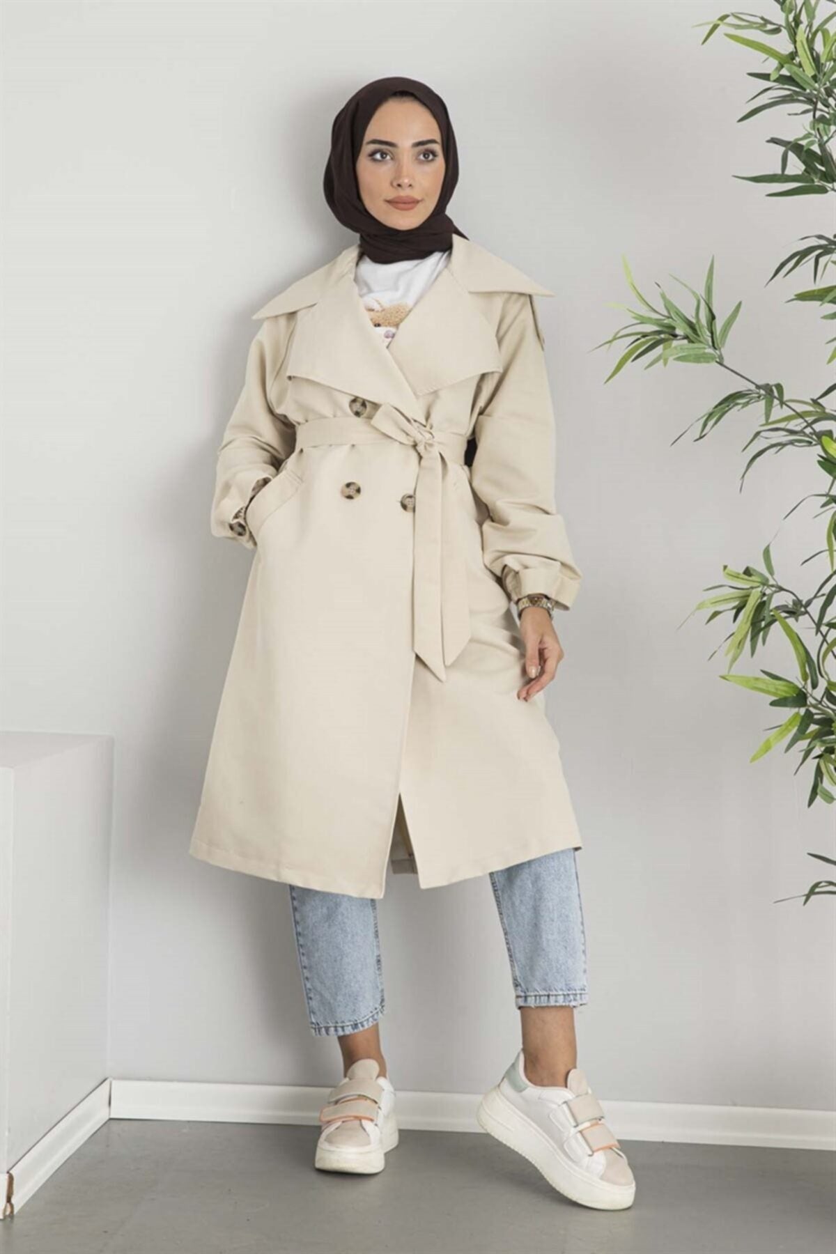 White trench Coat