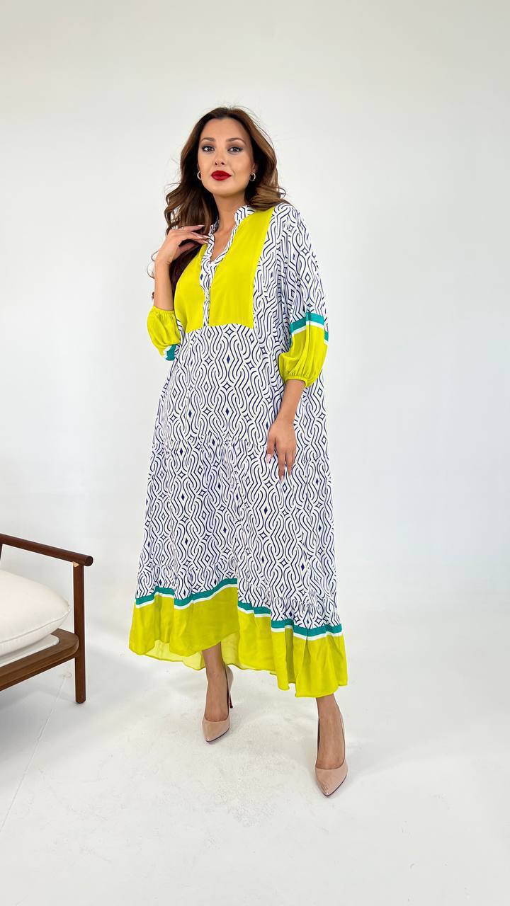 green casual summer cotton dress, featuring a relaxed fit and breathable fabric, perfect for warm weather outings and leisurely strolls