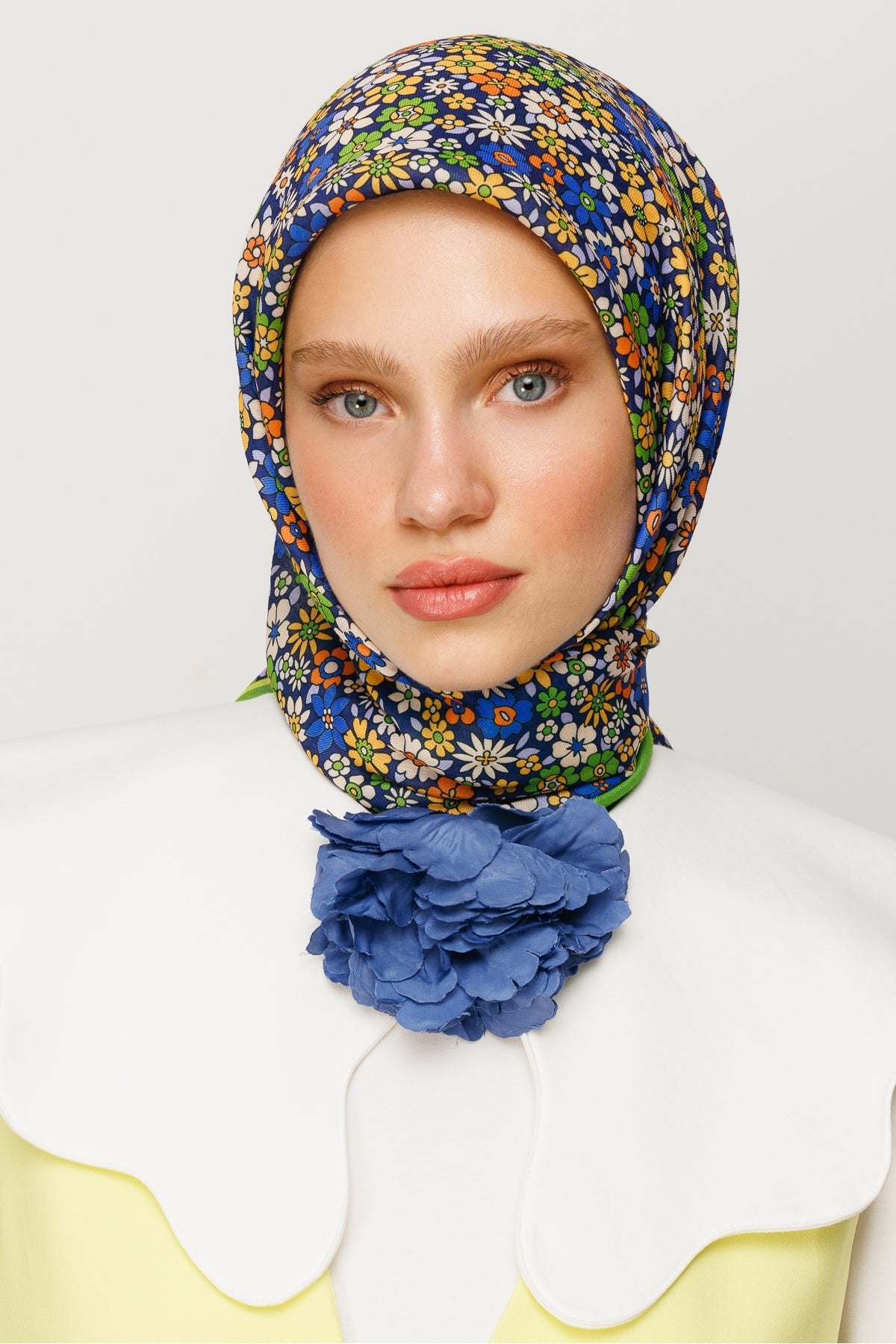 modesty Square stylish women head scarf - Hijabi Mood